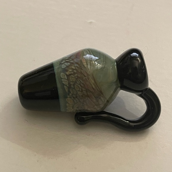 Lampwork glass pitcher bead - Picture 2 of 6